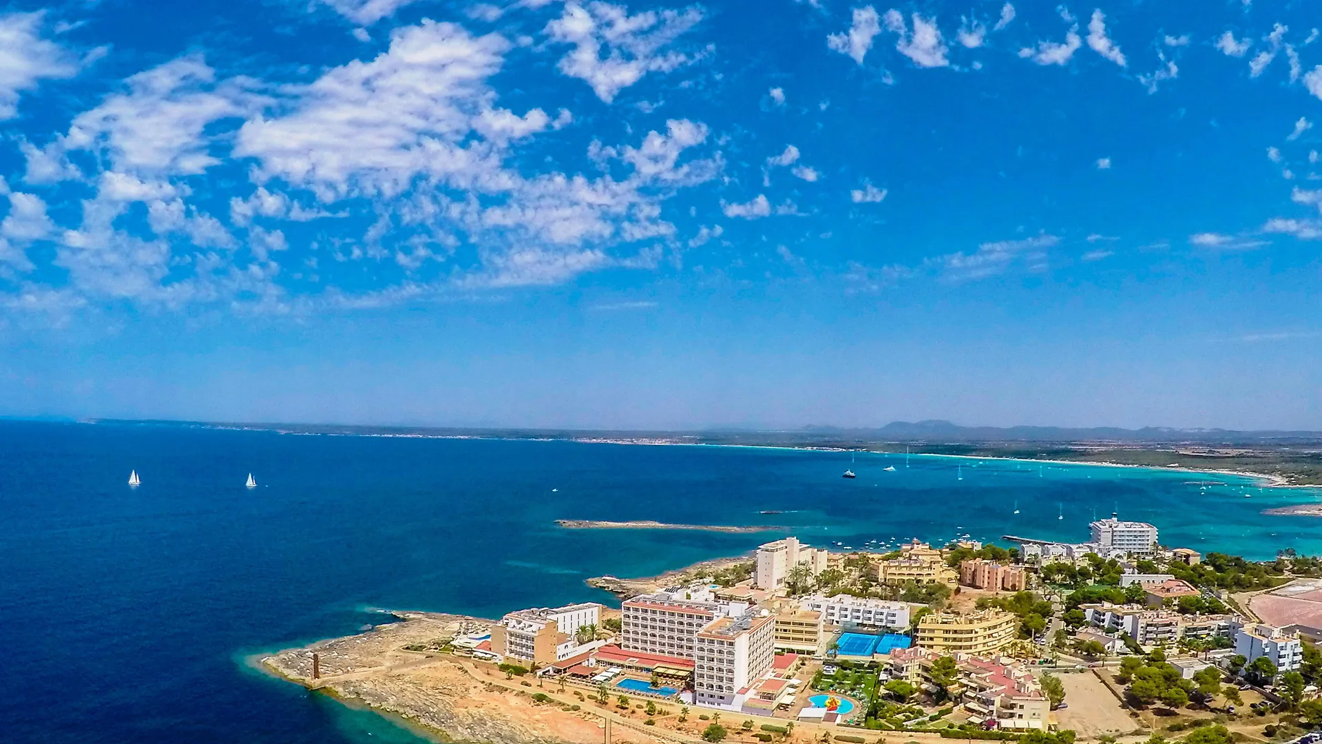 Universal Hotel Romantica Colonia de Sant Jordi 3*,  Spain