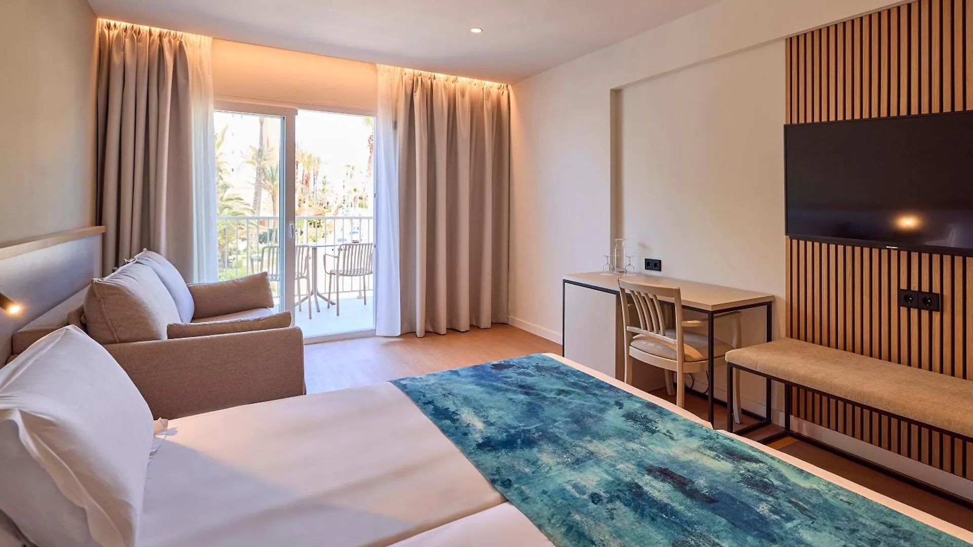****  Universal Hotel Romantica Colonia de Sant Jordi Spanyolország