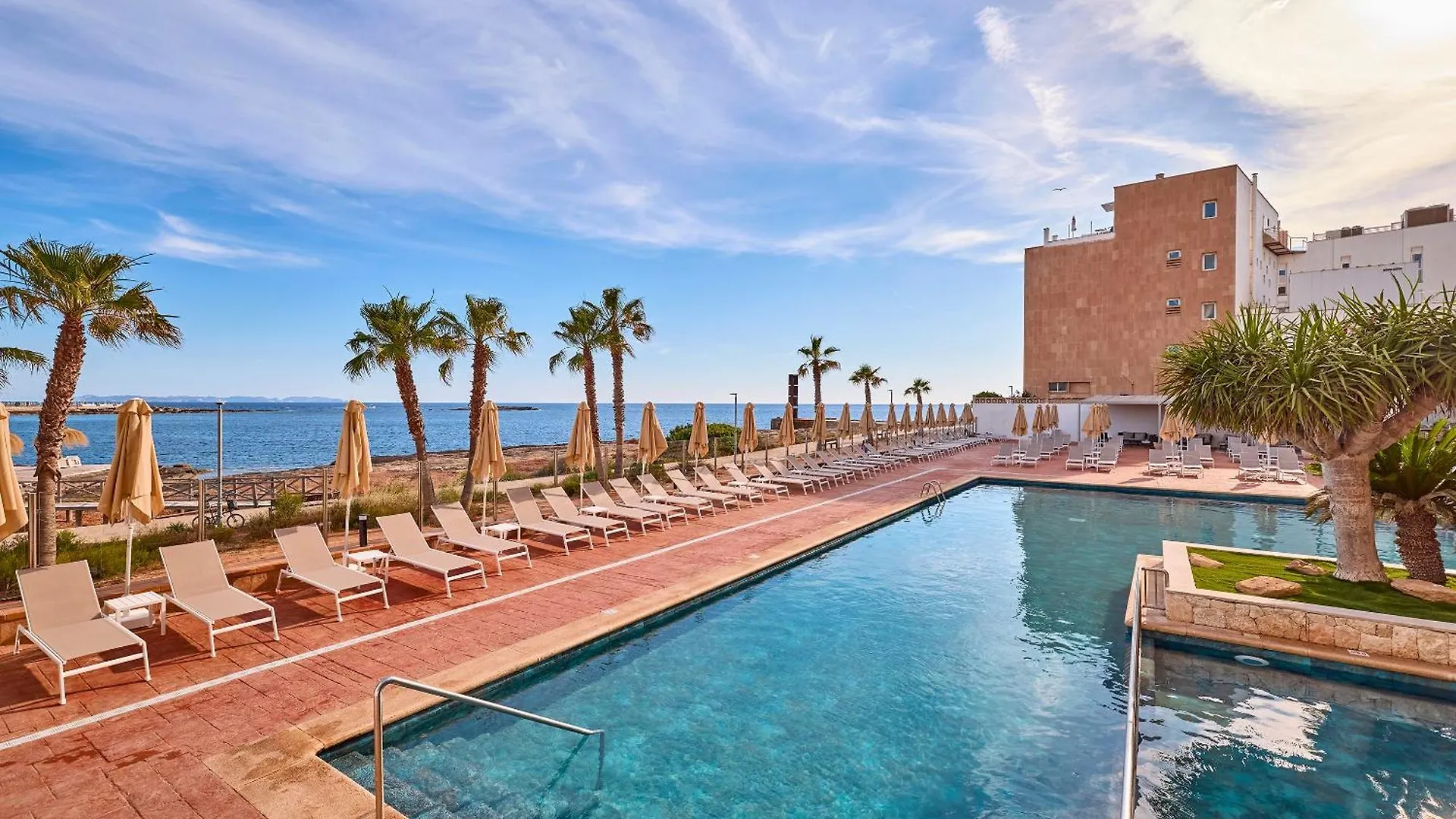 Universal Hotel Romantica Colonia de Sant Jordi